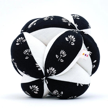 Clutch Ball Toys for kids Plush stuffed soft toys magic ball