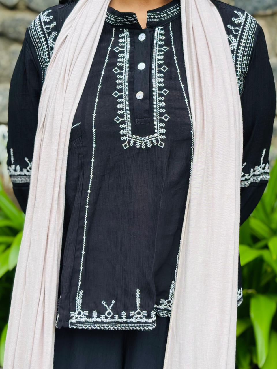 Haalas Women’s Embroidered Kurti with pant – Elegant Western Wear Collection"