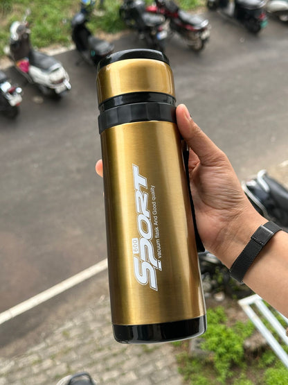 Stainless steel premuim quality vacuum flask tumbler water bottle,600 ml ,Heat and Cold lasting user friendly water bottle